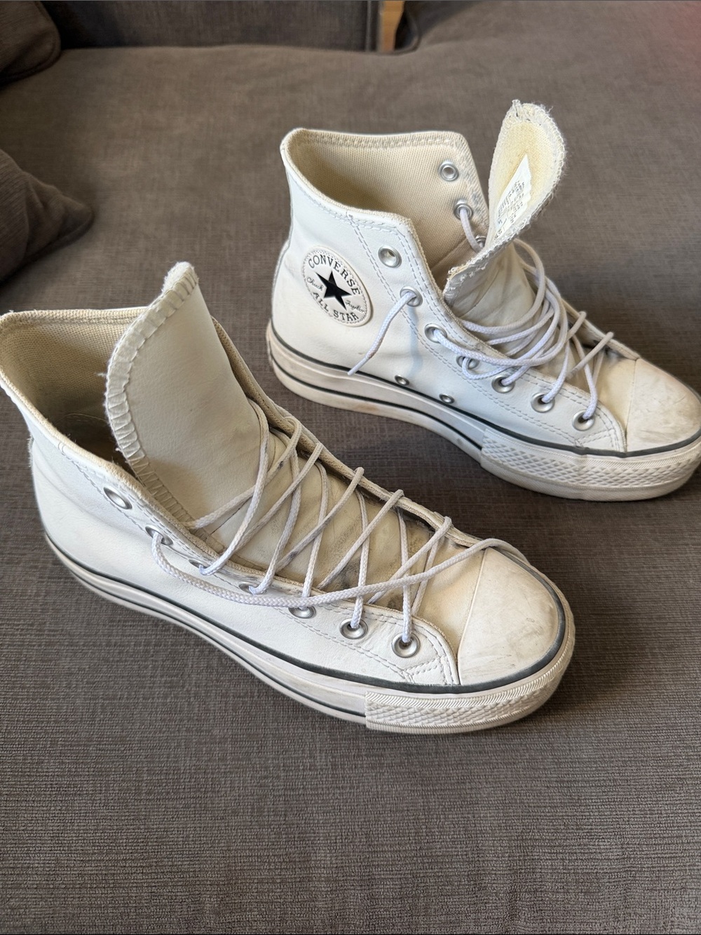 Converse Chuck Taylor All Star Lift Hi, Platform Sneakers, size 6.5